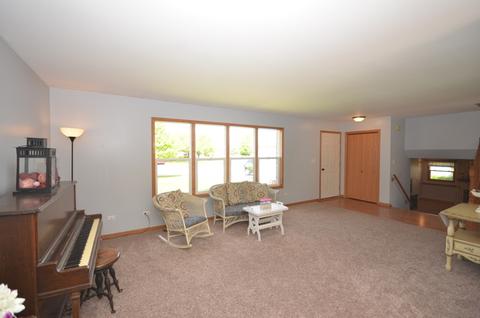 1710 Pebble Beach Dr, Plainfield, IL 60586 photo 5