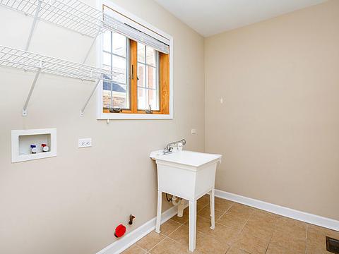2231 Ottawa St, Des Plaines, IL 60016 photo 16