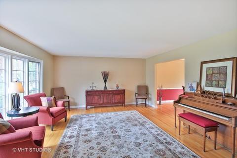 1040 Rolling Pass, Glenview, IL 60025 photo 2