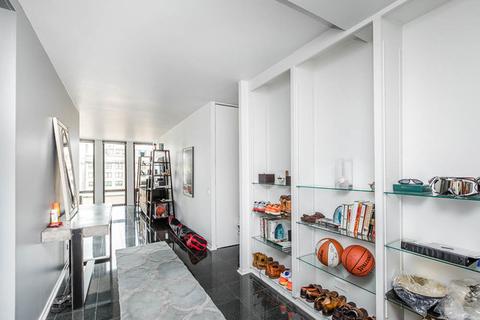 200 E Delaware Pl #22B, Chicago, IL 60611 photo 3