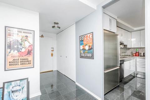 200 E Delaware Pl #22B, Chicago, IL 60611 photo 5