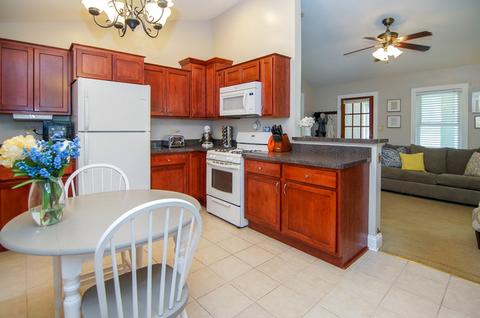 415 Mccarthy Rd, Lemont, IL 60439 photo 8