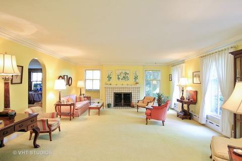 1500 Robin Rd, Bannockburn, IL 60015 photo 3