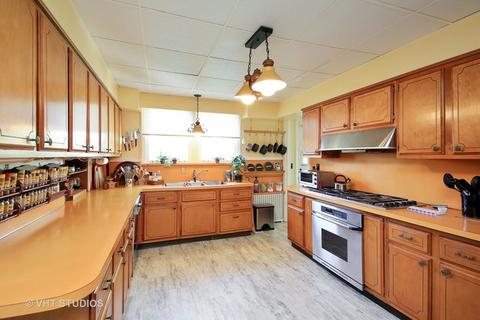 1500 Robin Rd, Bannockburn, IL 60015 photo 4