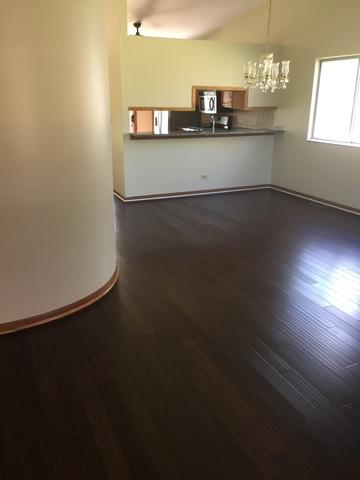 750 Thoreau Dr, Elgin, IL 60120 photo 5