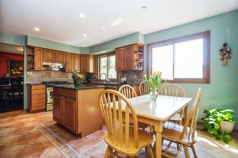 1295 Freeman Rd, Hoffman Estates, IL 60192 photo 7