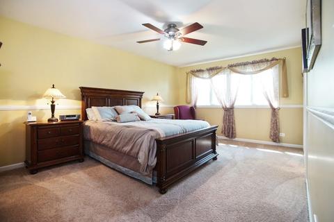 1295 Freeman Rd, Hoffman Estates, IL 60192 photo 9