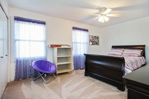 1295 Freeman Rd, Hoffman Estates, IL 60192 photo 11