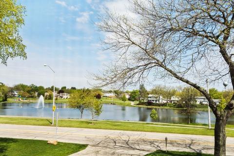 1295 Freeman Rd, Hoffman Estates, IL 60192 photo 2