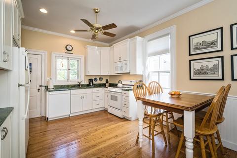 548 Willow Rd, Winnetka, IL 60093 photo 5