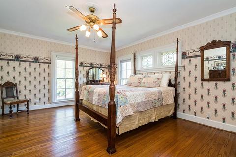 548 Willow Rd, Winnetka, IL 60093 photo 9