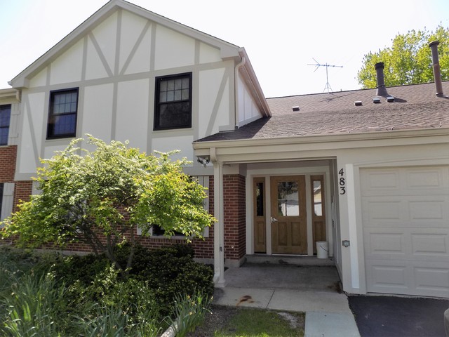 483 Thornhill Ln #D2, Wheeling, IL 60090 photo 1