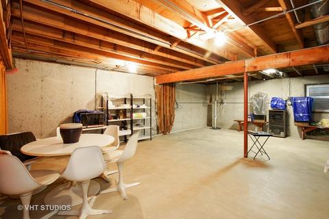 709 E Devon Ave, Roselle, IL 60172 photo 8
