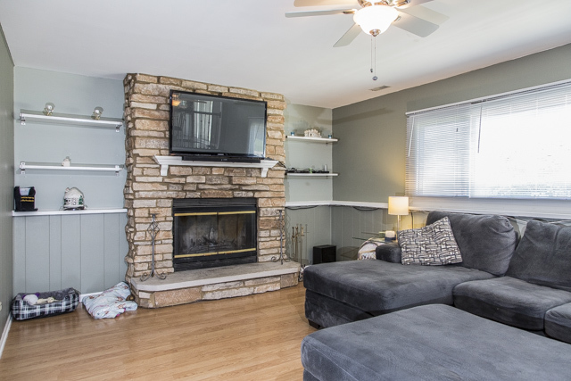 1119 Washington St, Bartlett, IL 60103 photo 8