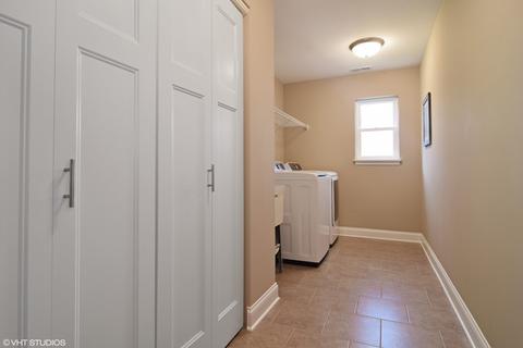 433 S Cherry St, Itasca, IL 60143 photo 18