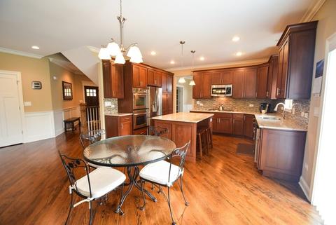 433 S Cherry St, Itasca, IL 60143 photo 6