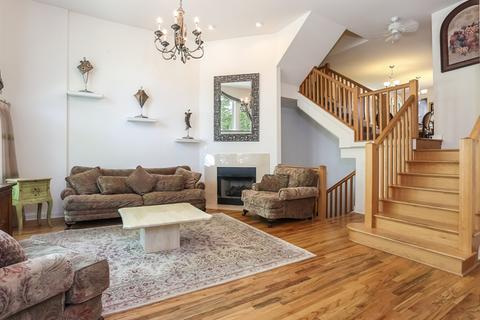 1113 E Prairie Ave, Des Plaines, IL 60016 photo 4
