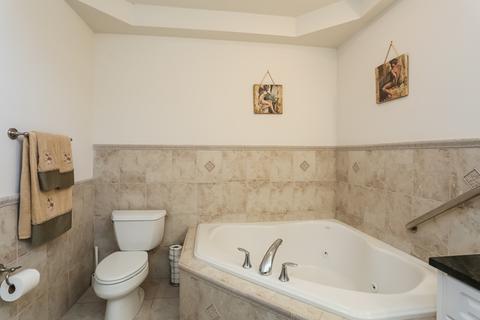 1113 E Prairie Ave, Des Plaines, IL 60016 photo 11