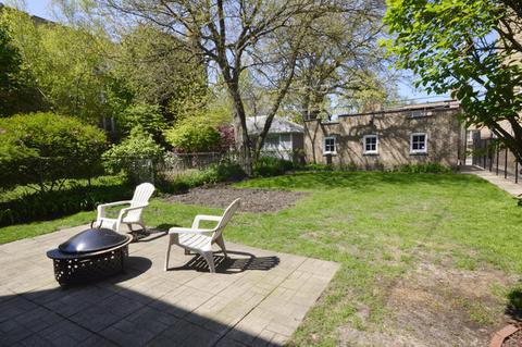 2008 W Estes Ave, Chicago, IL 60645 photo 17