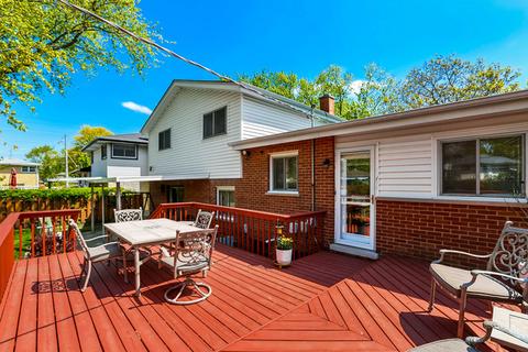 690 Manor Ct, Des Plaines, IL 60016 photo 31
