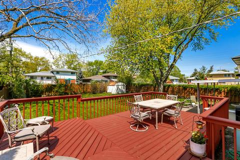 690 Manor Ct, Des Plaines, IL 60016 photo 30
