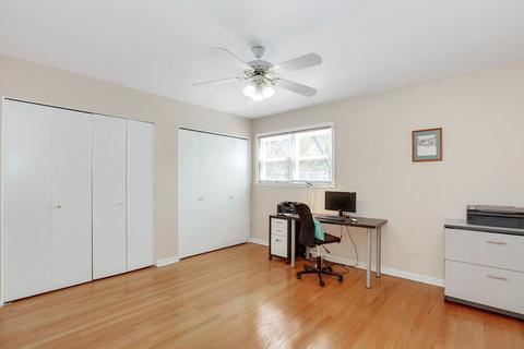 690 Manor Ct, Des Plaines, IL 60016 photo 20