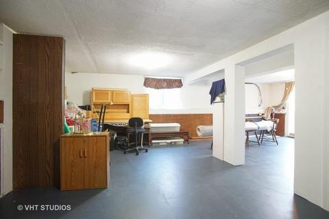 4498 Harbor Cir, Hoffman Estates, IL 60192 photo 12
