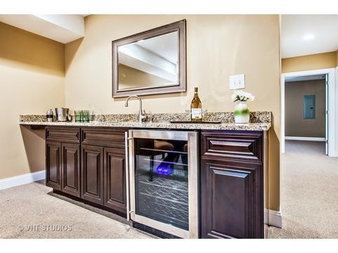 4830 S Champlain Ave, Chicago, IL 60615 photo 16
