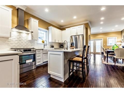 4830 S Champlain Ave, Chicago, IL 60615 photo 4