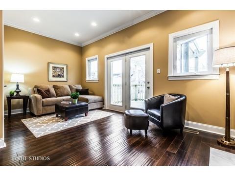 4830 S Champlain Ave, Chicago, IL 60615 photo 9