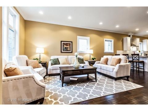 4830 S Champlain Ave, Chicago, IL 60615 photo 3