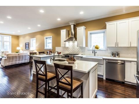 4830 S Champlain Ave, Chicago, IL 60615 photo 5