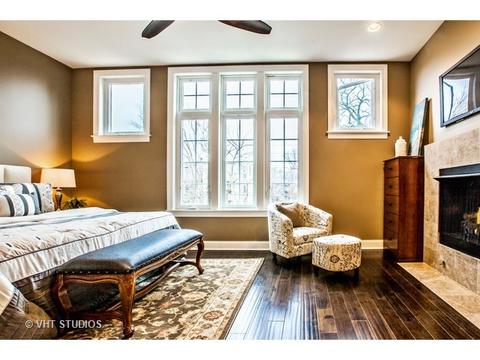 4830 S Champlain Ave, Chicago, IL 60615 photo 12