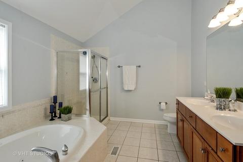 24365 Indigo Ct, Plainfield, IL 60585 photo 15