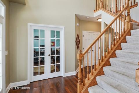 24365 Indigo Ct, Plainfield, IL 60585 photo 2