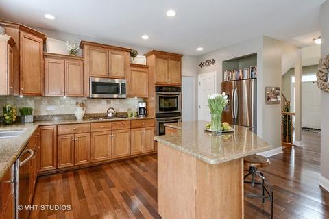 24365 Indigo Ct, Plainfield, IL 60585 photo 3