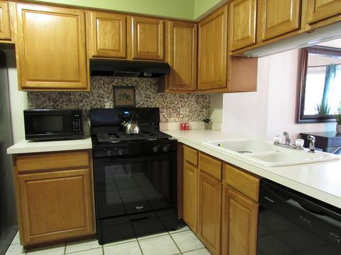 1628 Dundee Dr, Wheaton, IL 60189 photo 8