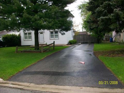 7905 W 70th St, Bridgeview, IL 60455 photo 3