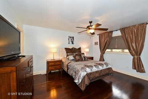 16 W751 90th St, Willowbrook, IL 60527 photo 8