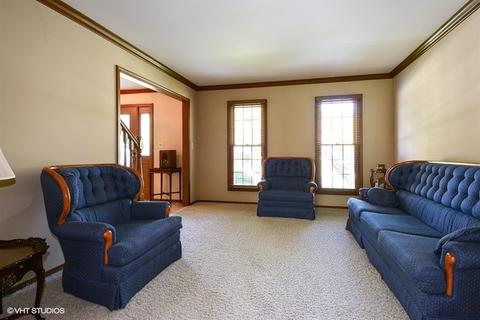 2242 Keim Rd, Naperville, IL 60565 photo 4