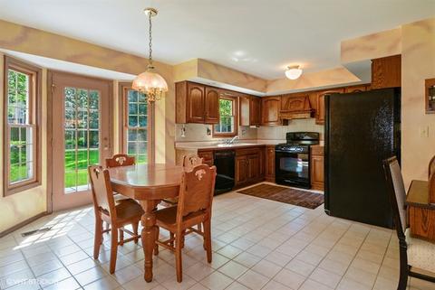2242 Keim Rd, Naperville, IL 60565 photo 10