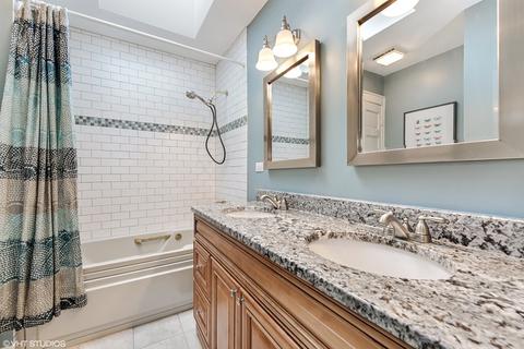 715 N Wheaton Ave, Wheaton, IL 60187 photo 17