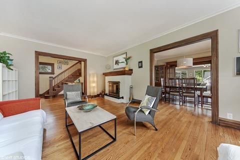 715 N Wheaton Ave, Wheaton, IL 60187 photo 5