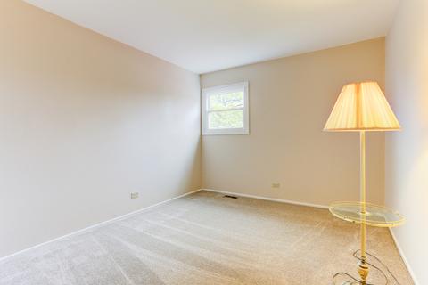630 Randi Ln, Hoffman Estates, IL 60169 photo 13