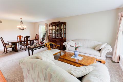 630 Randi Ln, Hoffman Estates, IL 60169 photo 3