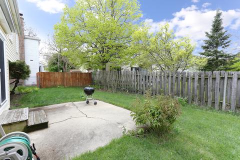 630 Randi Ln, Hoffman Estates, IL 60169 photo 17