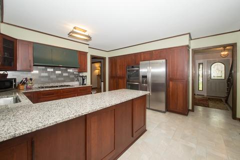 231 Jervey Ln, Bartlett, IL 60103 photo 11