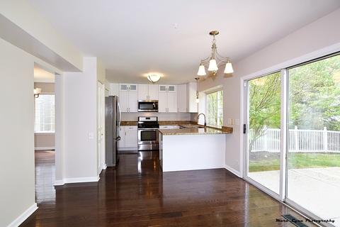 472 Snow Drift Cir, Bartlett, IL 60103 photo 16