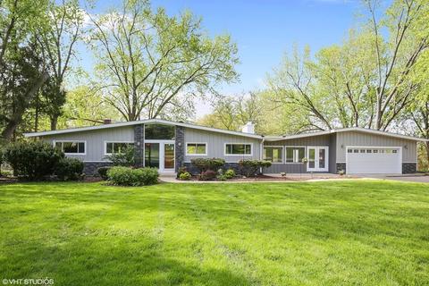 213 Rainbow Dr, Sleepy Hollow, IL 60118 photo 1
