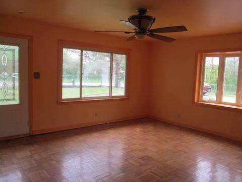 91 231st St, Steger, IL 60475 photo 2
